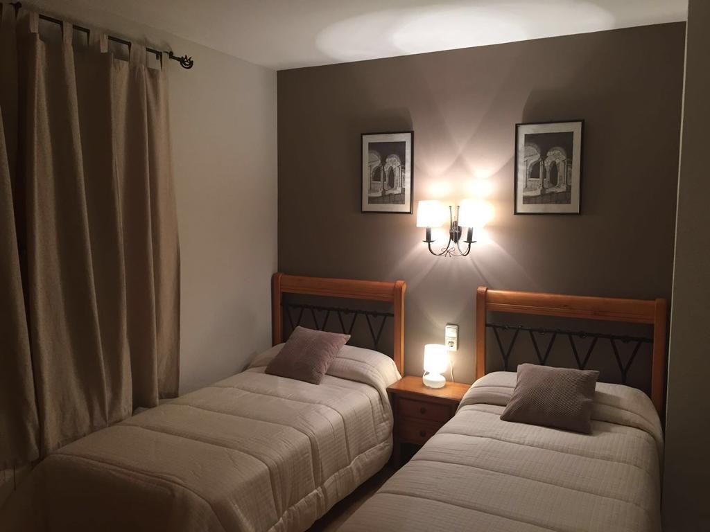 Apartamentos Residencial Fornocal Alquézar Екстериор снимка