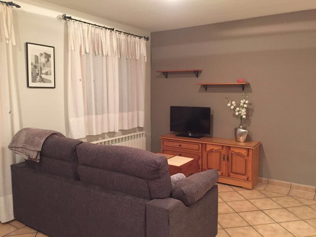 Apartamentos Residencial Fornocal Alquézar Екстериор снимка