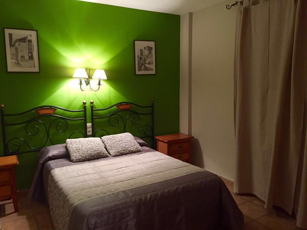Apartamentos Residencial Fornocal Alquézar Екстериор снимка